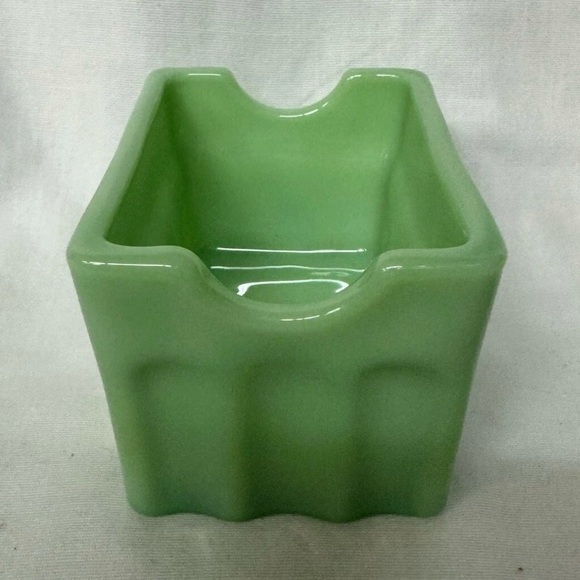 Vintage Style Tablecraft Jadeite Glass Collection Sugar Packet Holder - Picture 5 of 6